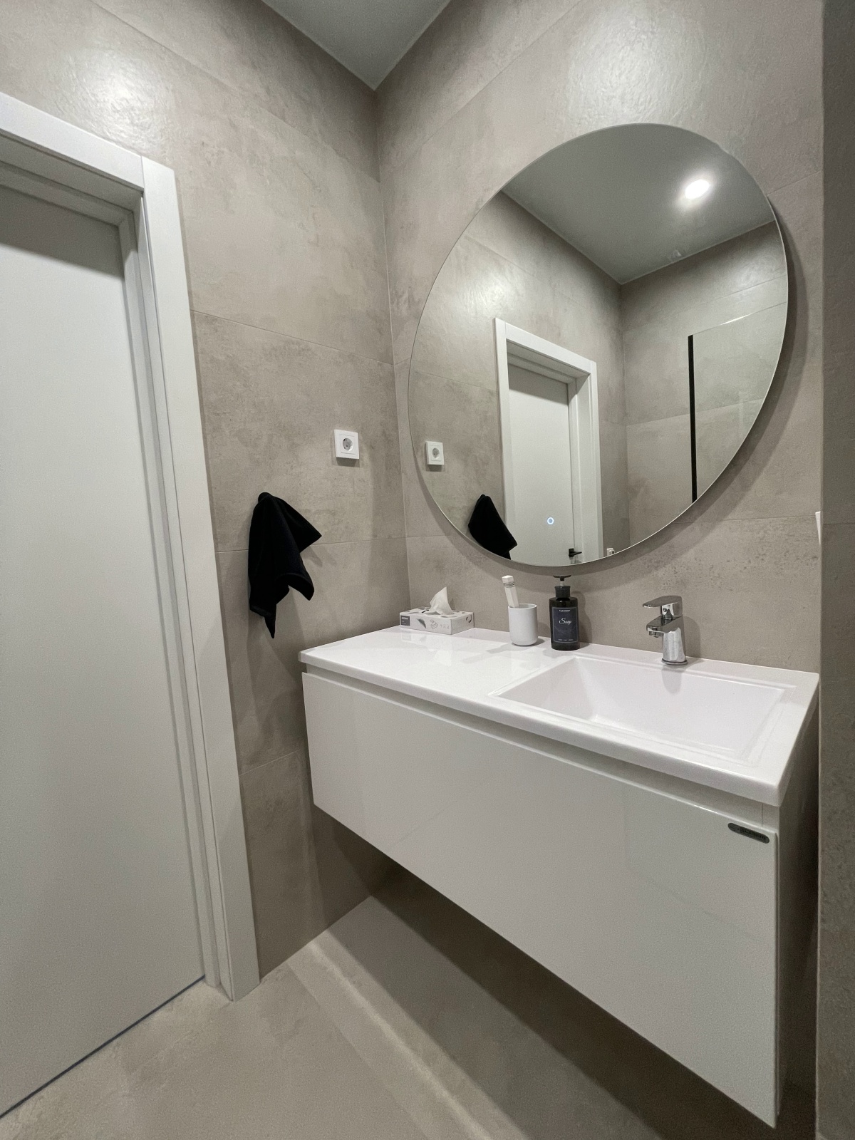 Современная квартира с видом на природу