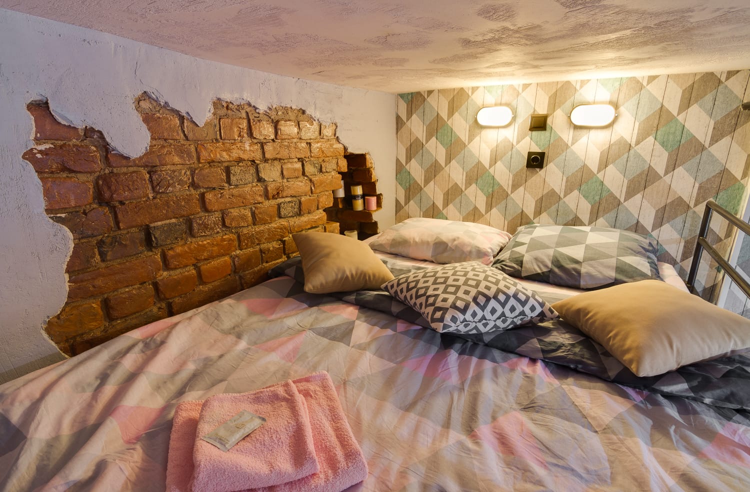 Студия в стиле Лофт двухуровневая