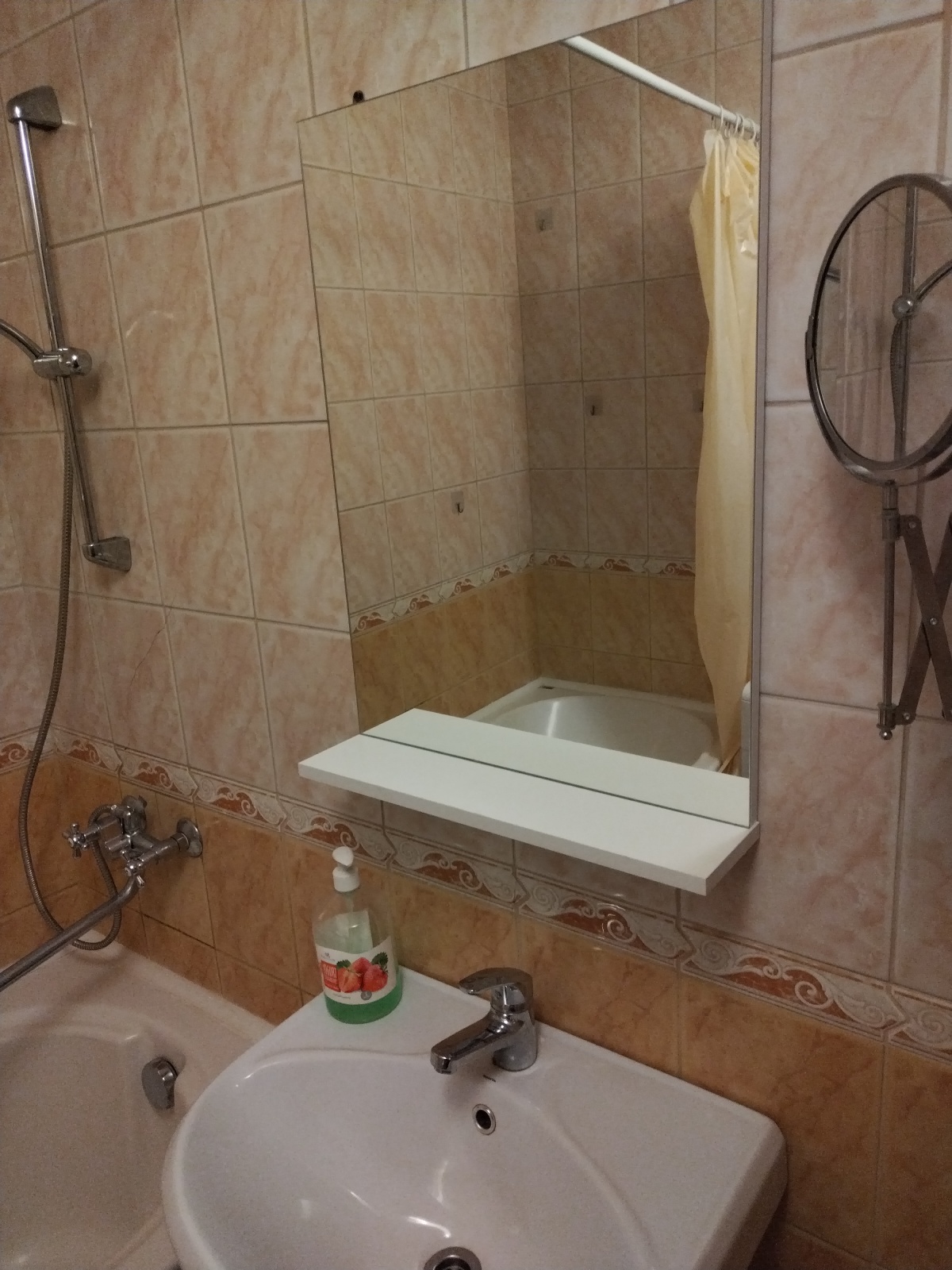 Уютная квартира у метро 