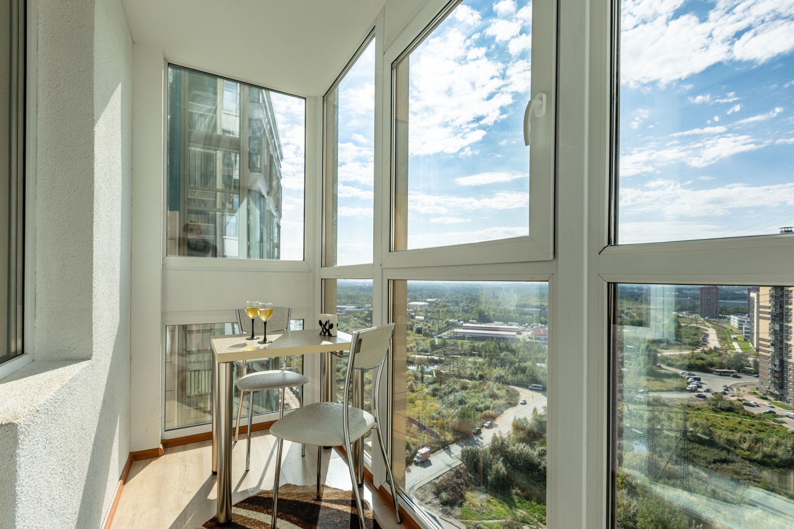 Уютная квартира у метро Рыбацкое!