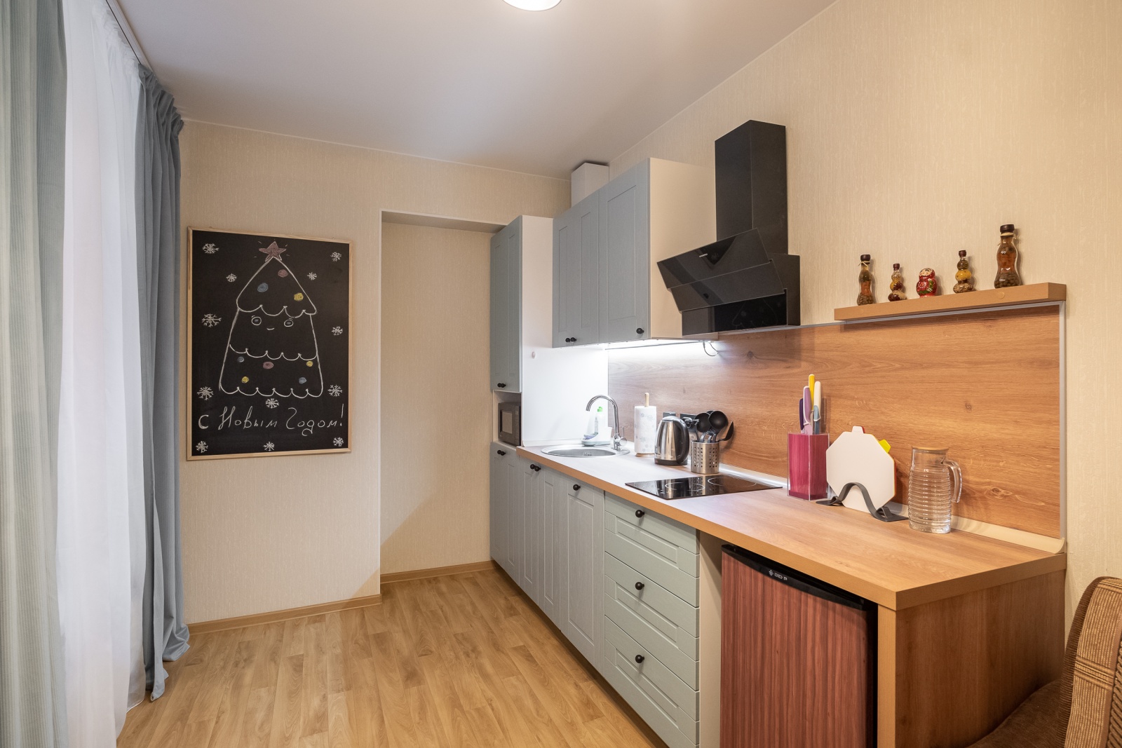 Яркая 2-к квартира в центре у метро