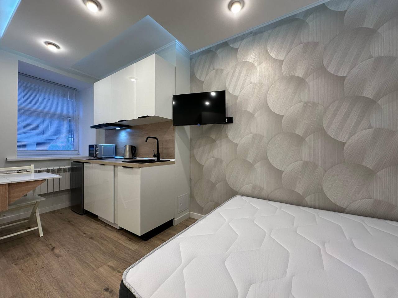 Светлая студия в историческом центре Санкт-Петербурга!