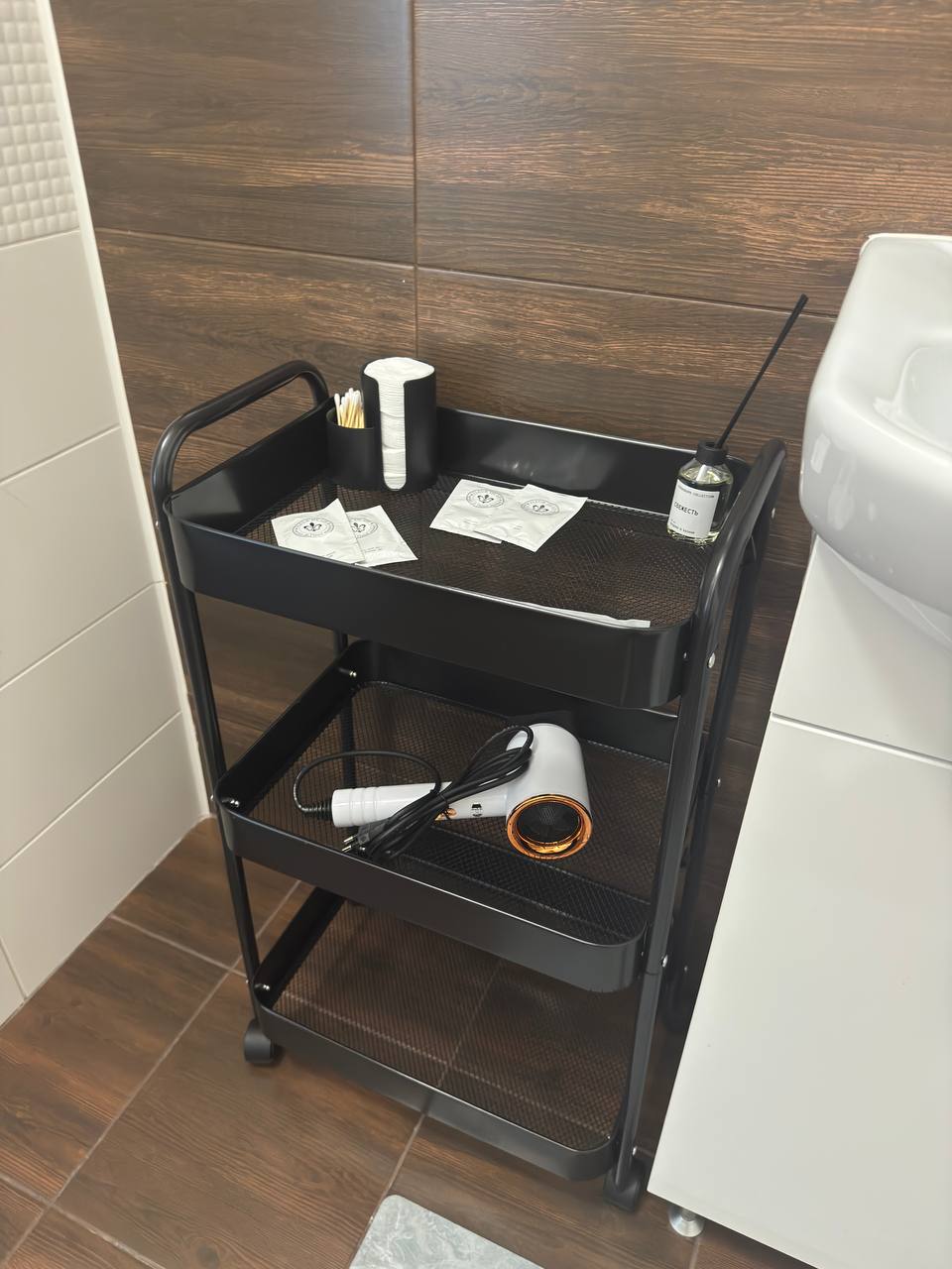 Стильная квартира на 8 этаже с неоновой подсветкой ⭐