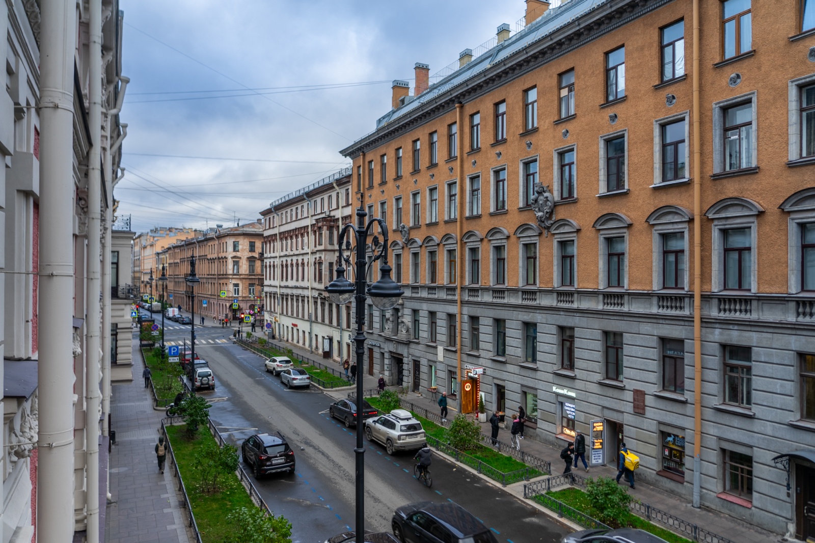 Стильная студия в центре с парковкой