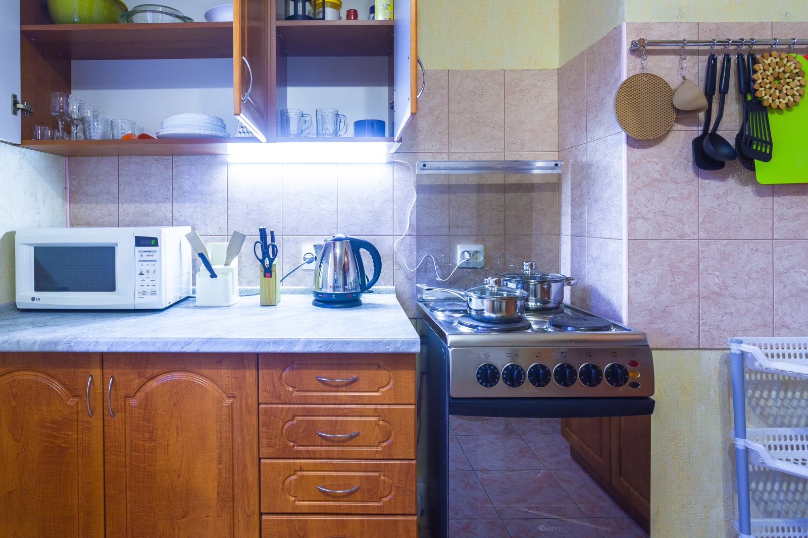 Однокомнатна квартира около НИИ Джанелидзе