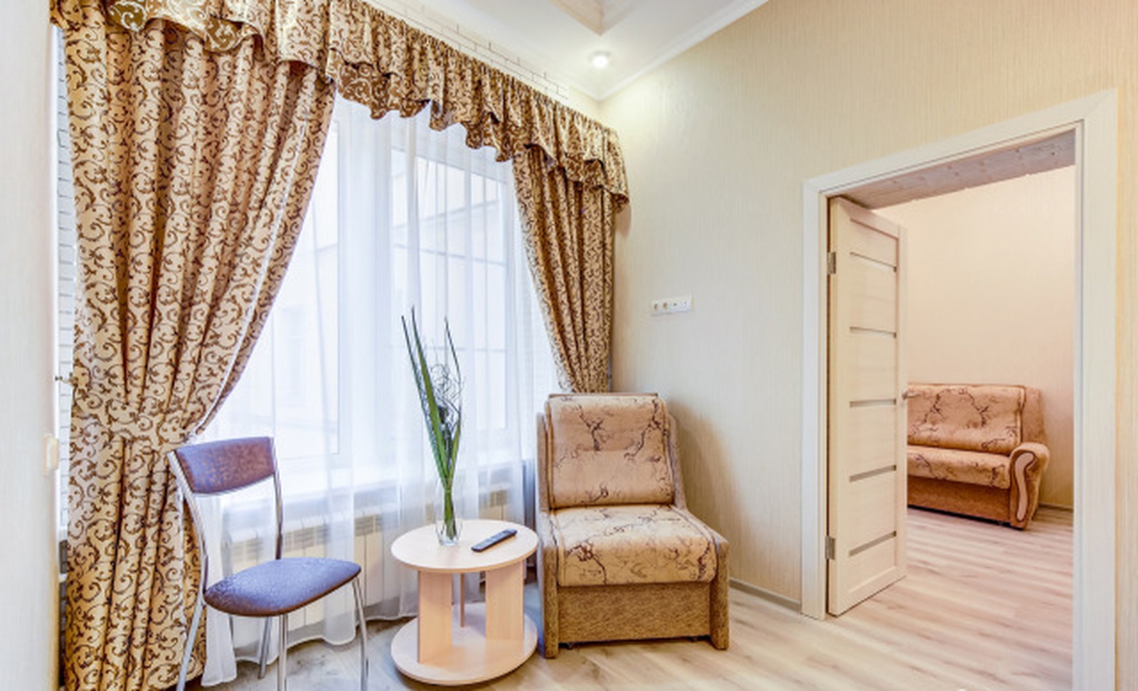 2-к квартира: Вознесенский пр-т, 3-5 