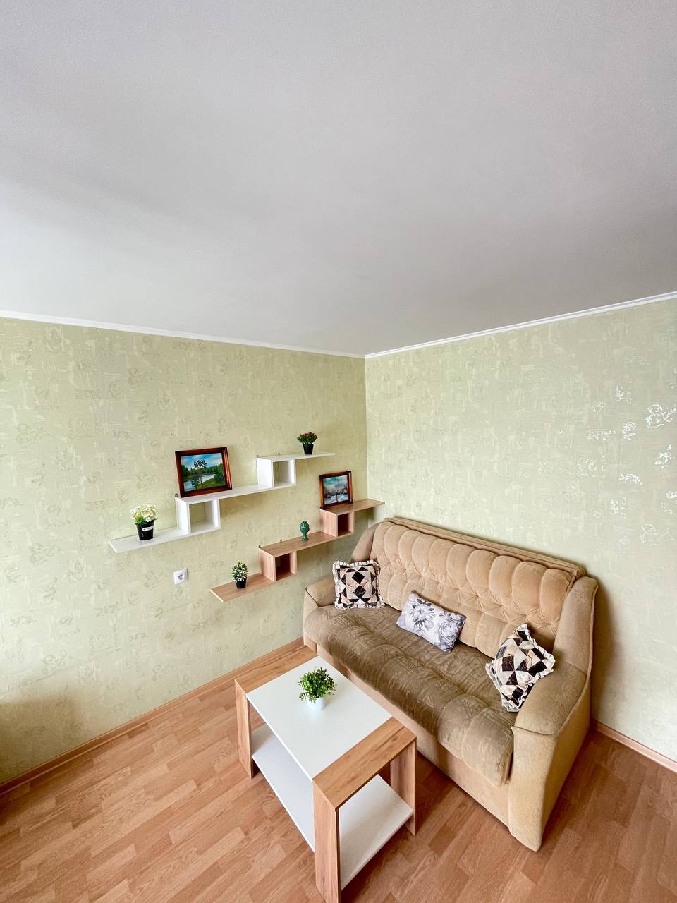 AMBER APARTMENTS: Санкт-Петербург, Ленинский проспект, 115к2 по цене от  2499 руб за сутки, артикул 3243848