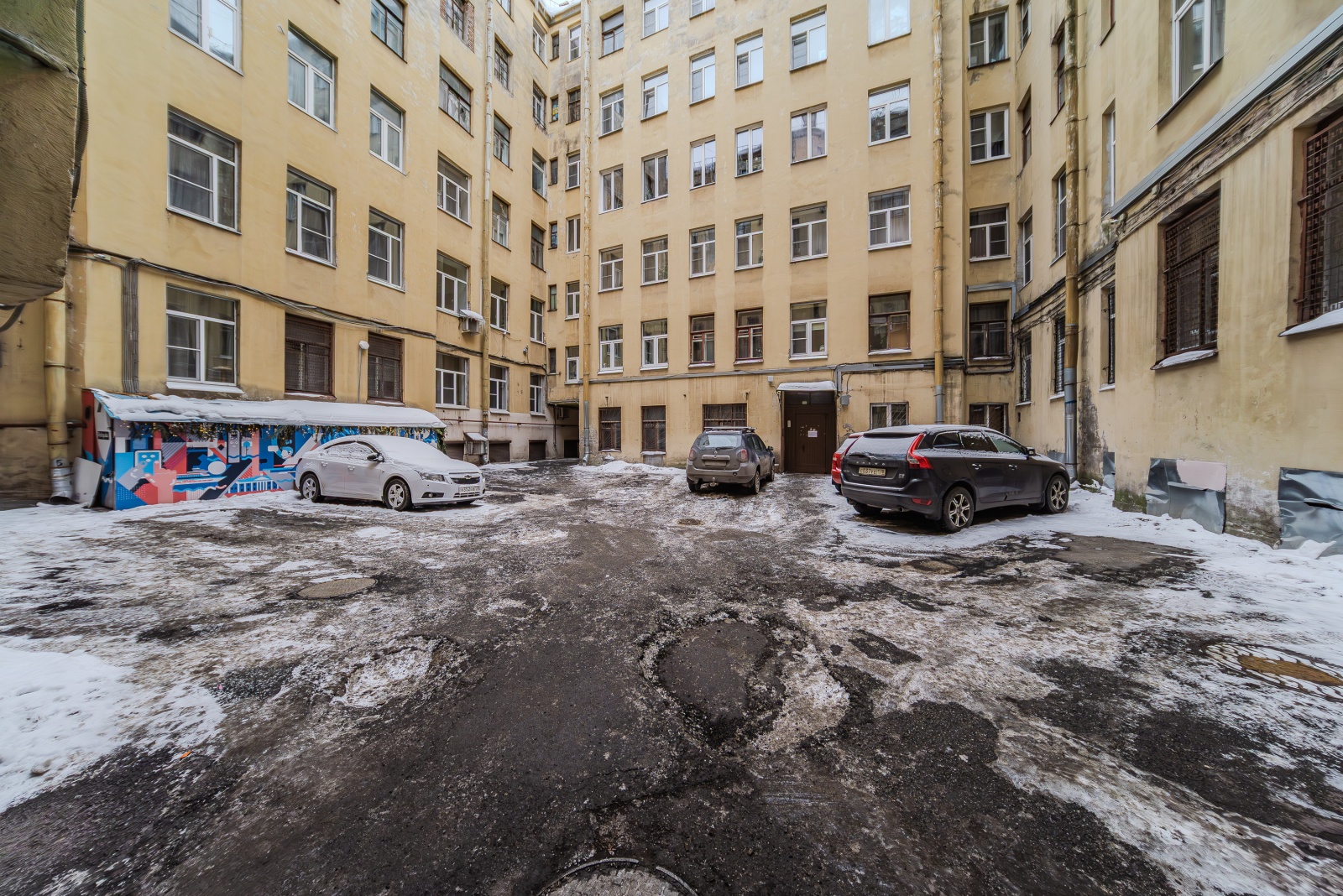 Коломенская 10