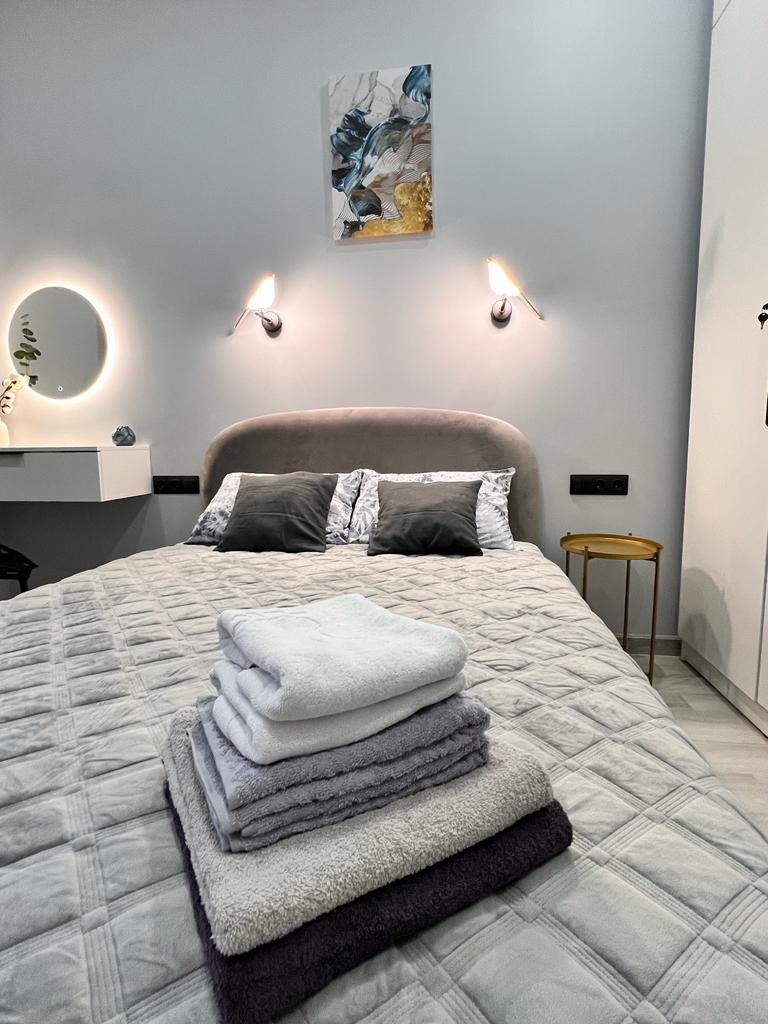 Дизайнерская евродвушка в центре около метро "Лиговский пр"