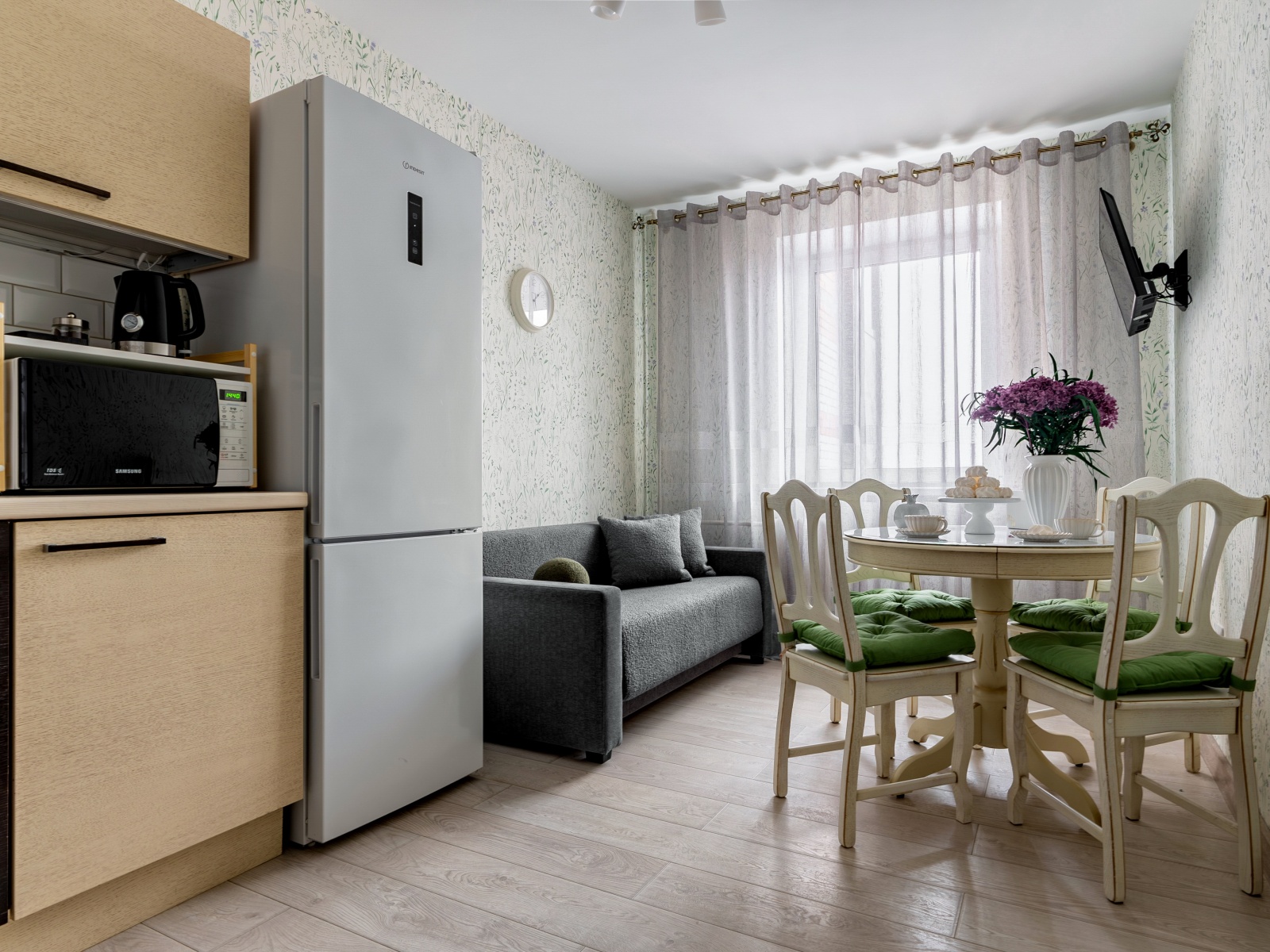 Светлая уютная однокомнатная квартира!