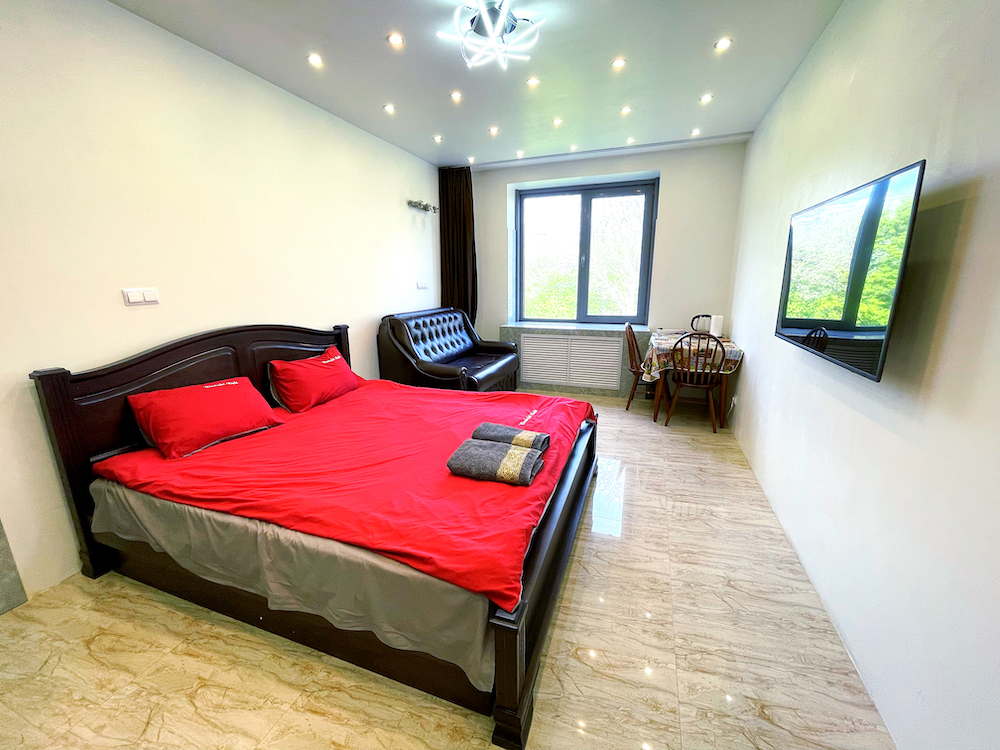 Савушкина 104 Апартаменты для 1-2 взрослых и 1-2 детей с видом на Елагин Остров