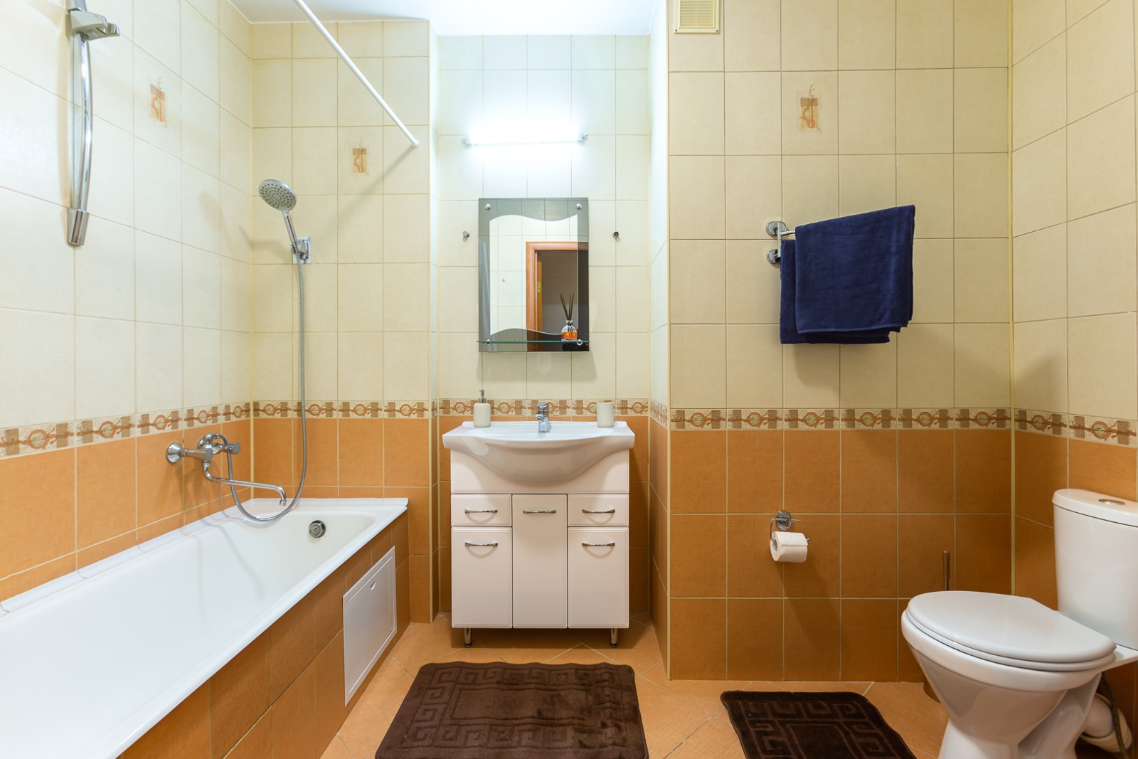 2-комнатная квартира на Фермском ш., 32