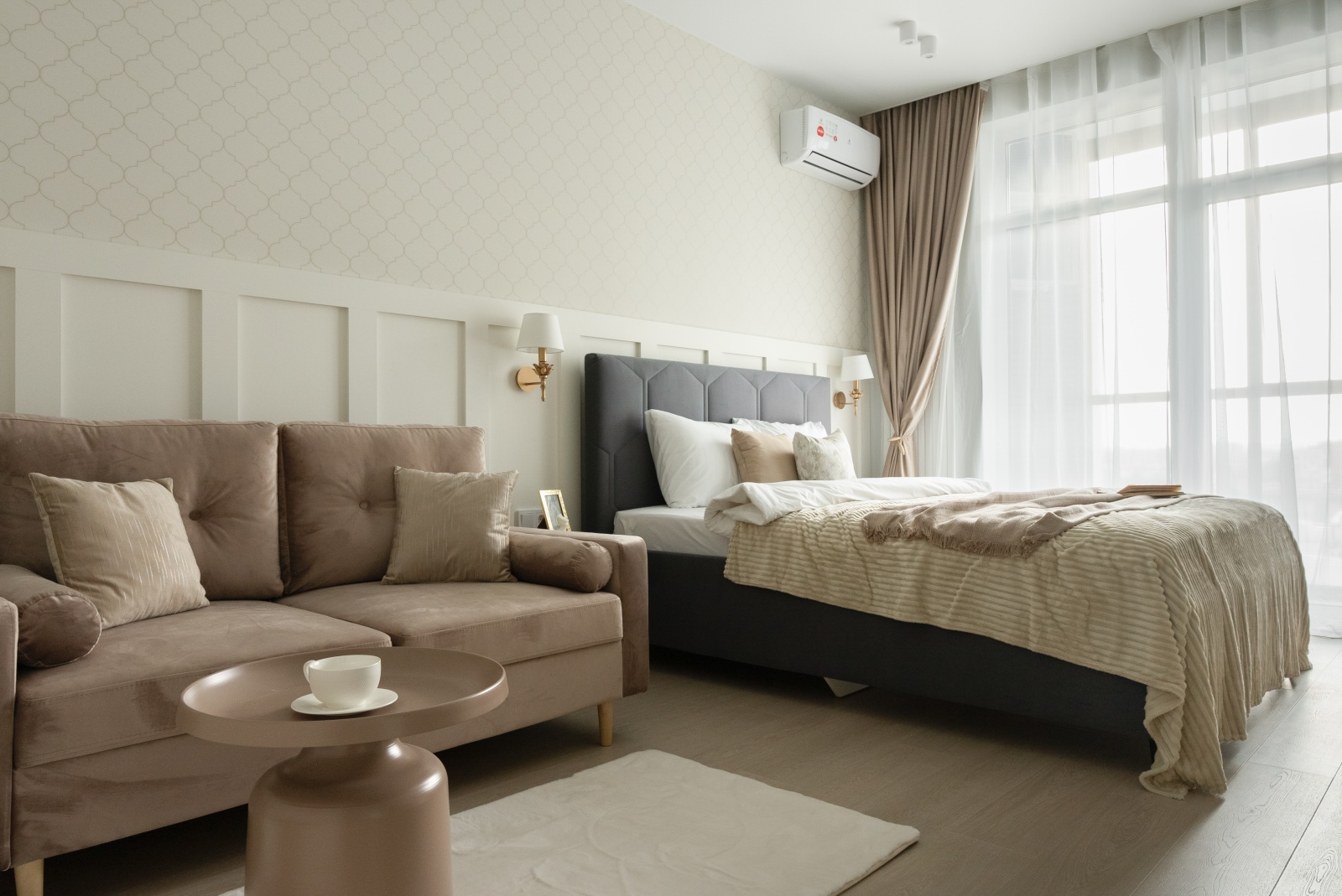 Большая трешка с парковкой