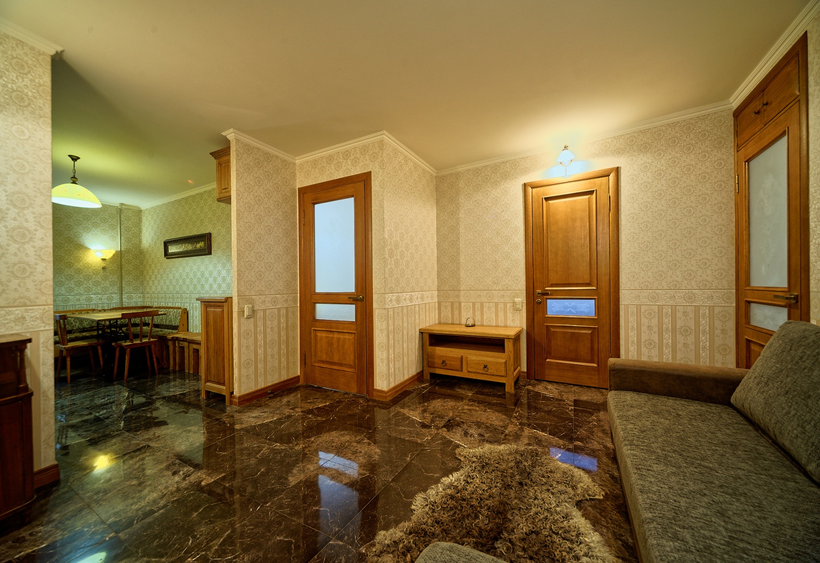 Двухкомнатная квартира на Невском проспекте рядом с Московским вокзалом