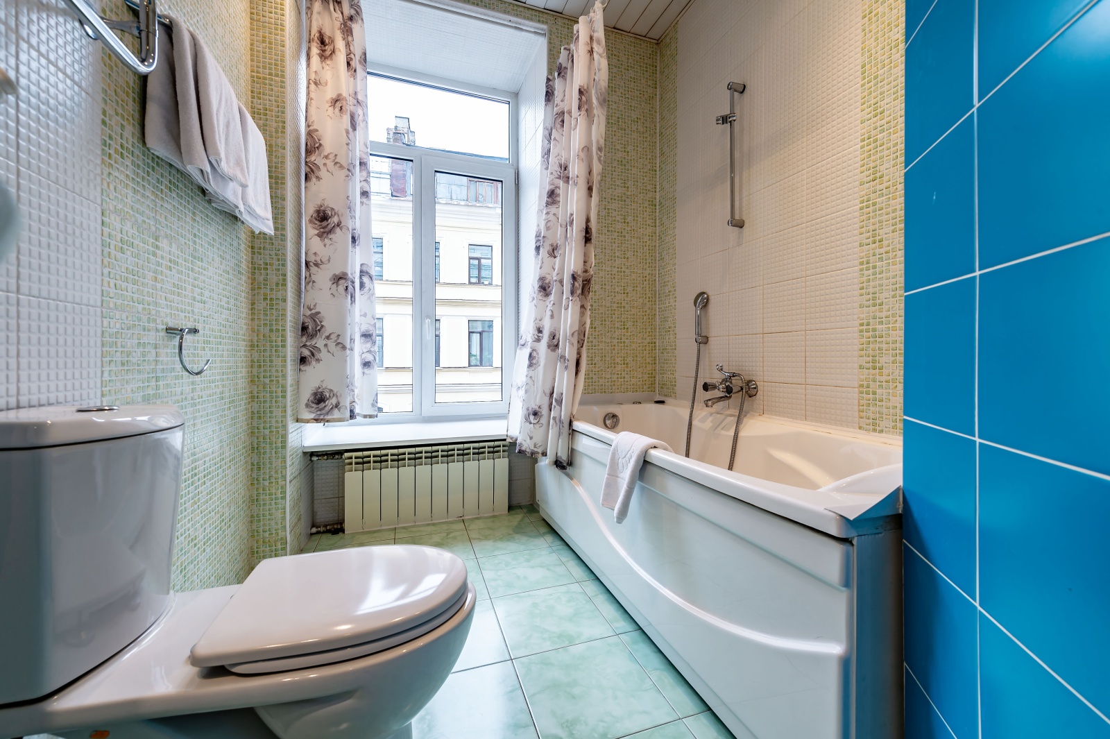 Просторный номер на Б.Конюшенной