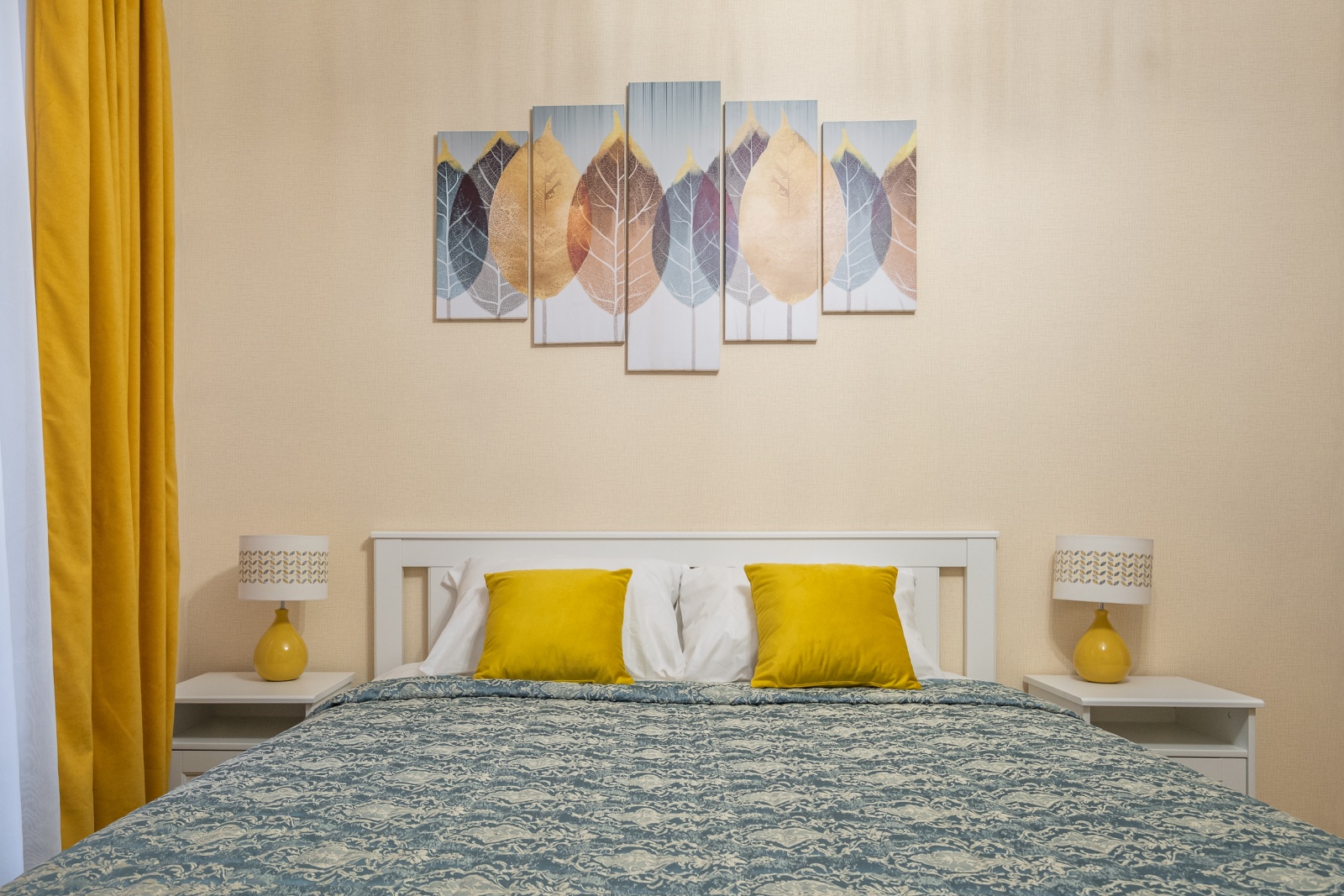 Яркая 2-к квартира в центре у метро