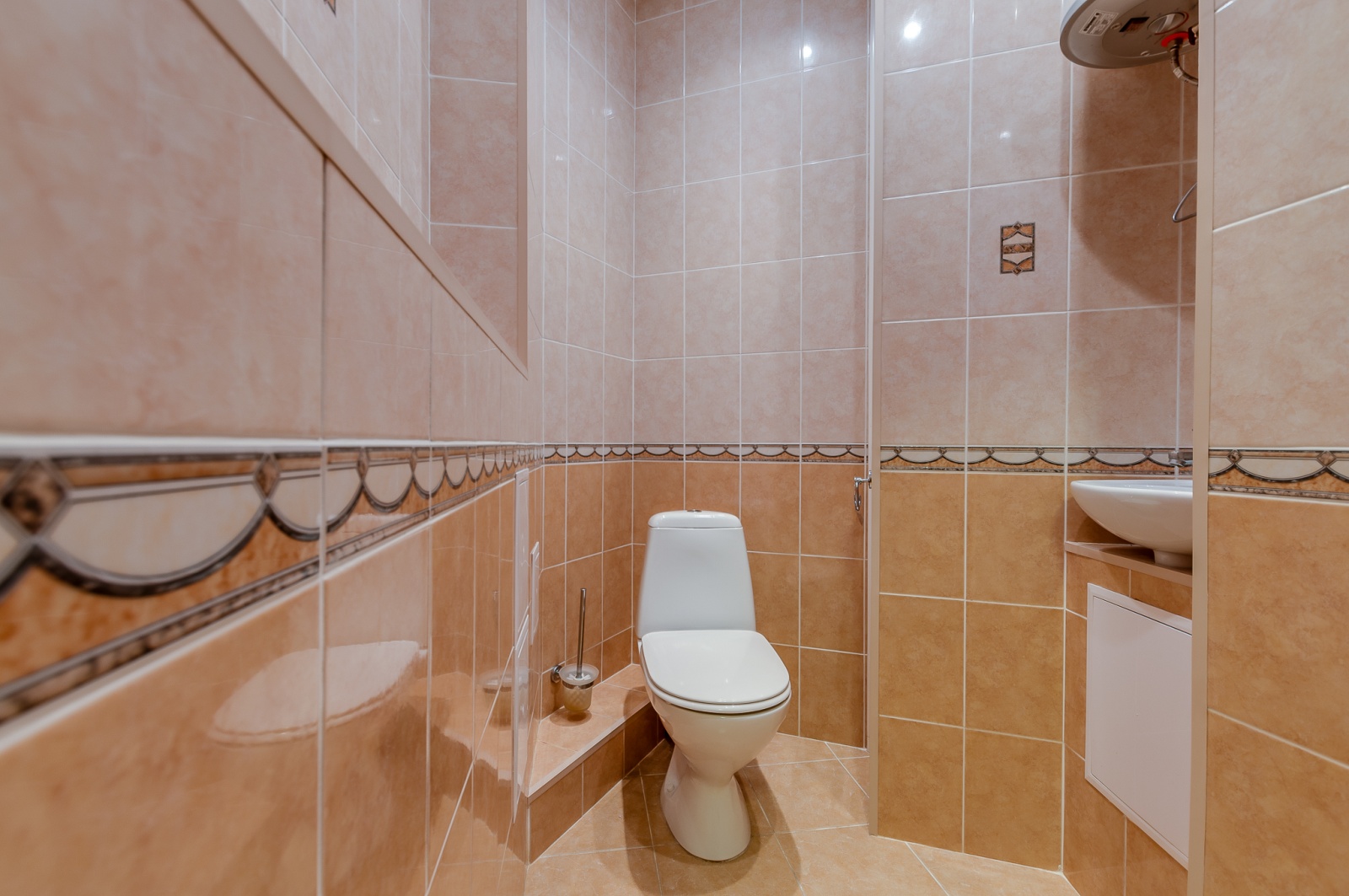 Однокомнатна квартира около НИИ Джанелидзе