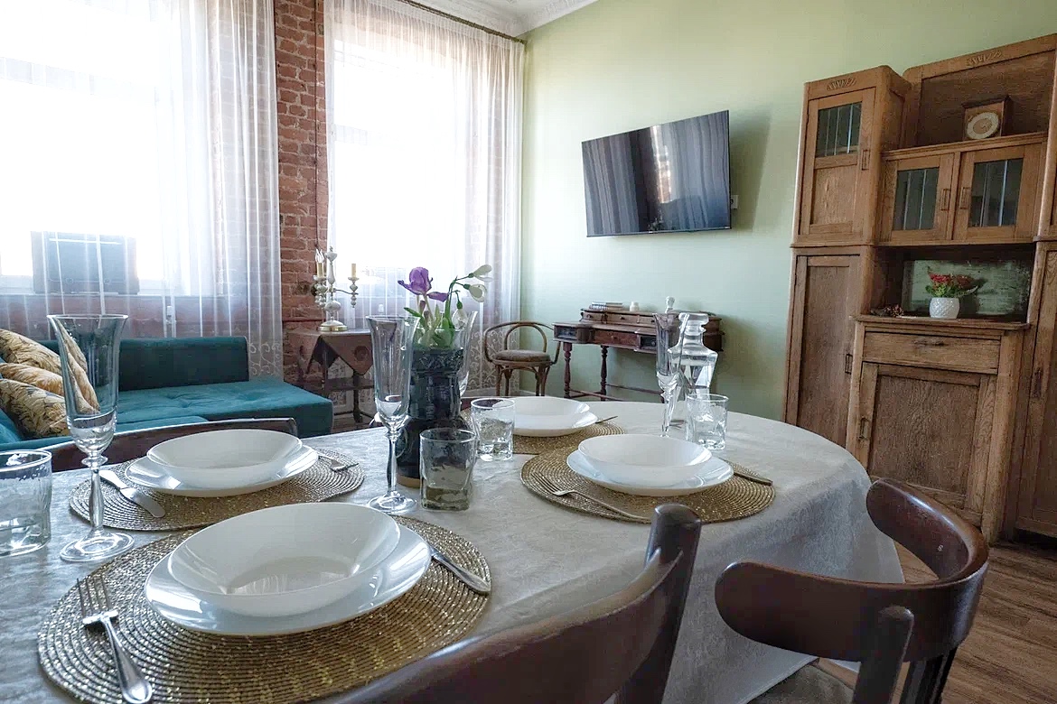 Аутентичная квартира на Жуковского