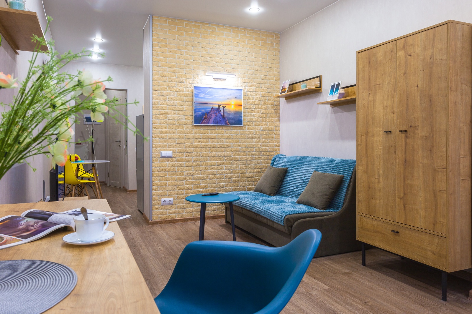 Дизайнерские апартаменты в элитном ЖК "Граф Орлов" (бирюза)