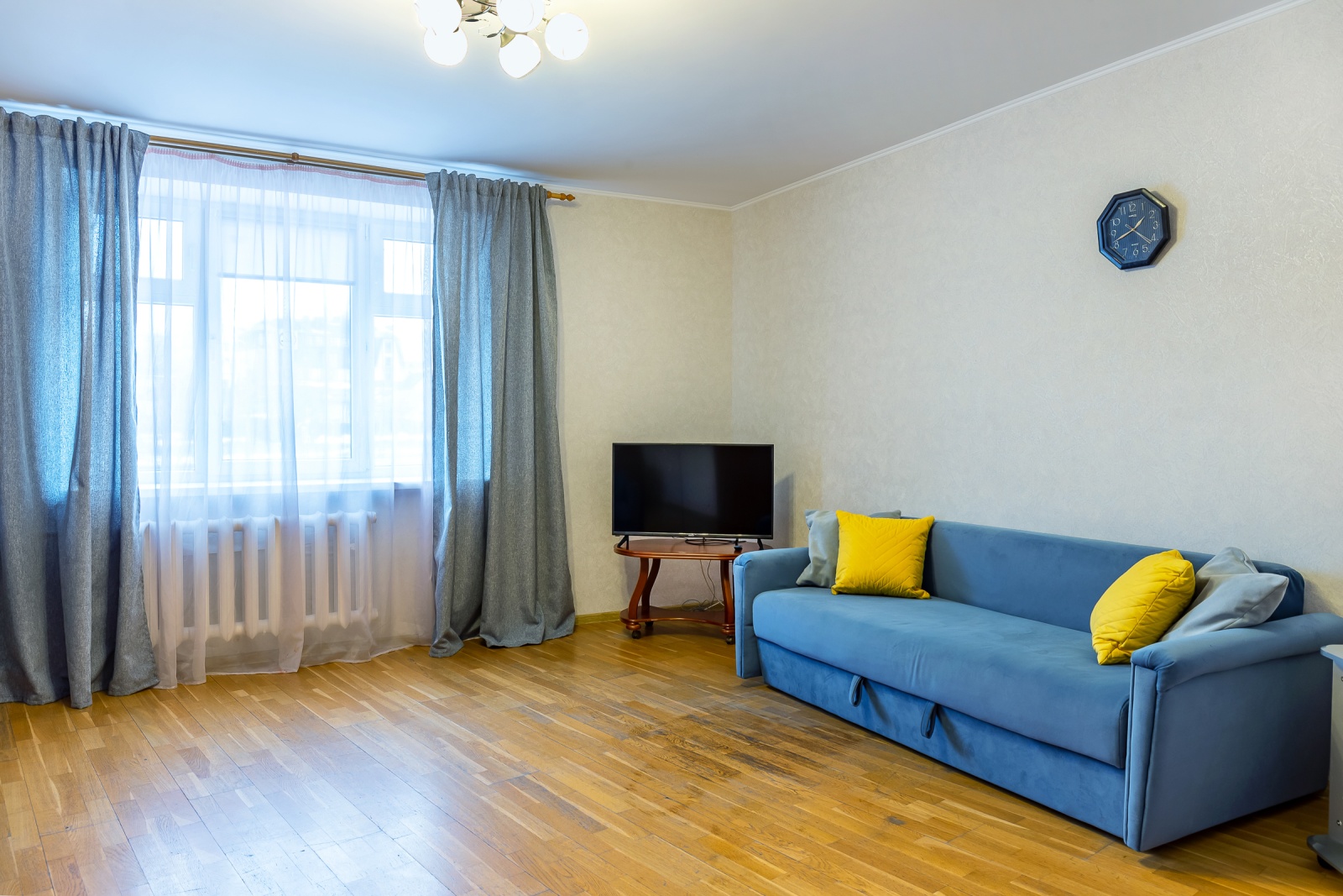 2-комнатная на Коломяжском 36/2