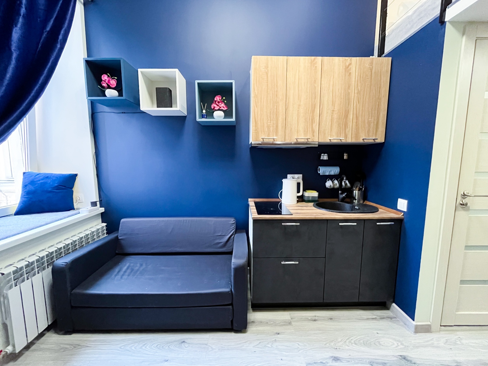 Сдается стильная 2х ярусная студия с новым ремонтом в центре Петербурга, рядом с Мариинским театром.