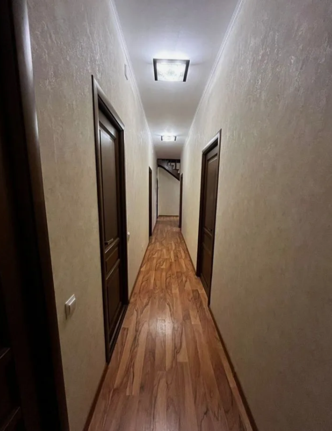 Аренда комфортабельного 5-к. дома, 400 м²