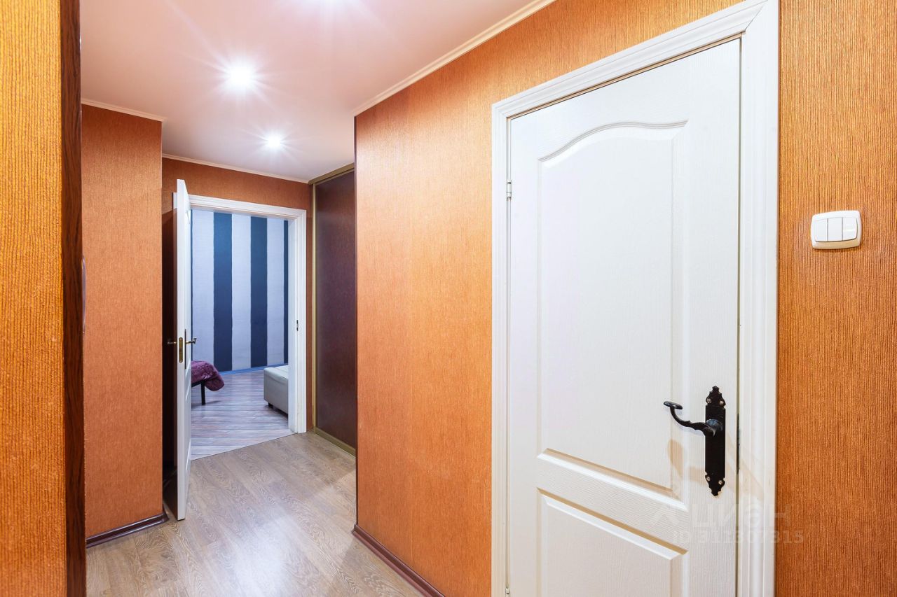 2-комнатная на Сизова 25