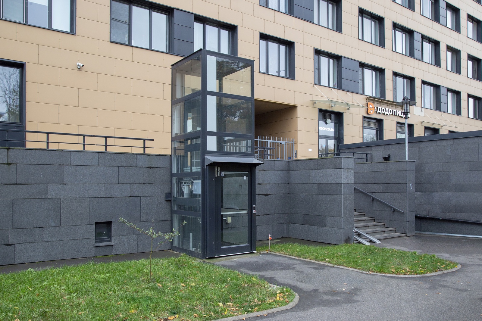 Просторные светлые апартаменты Город Рек на набережной реки Невы (ЖК Мегалит)