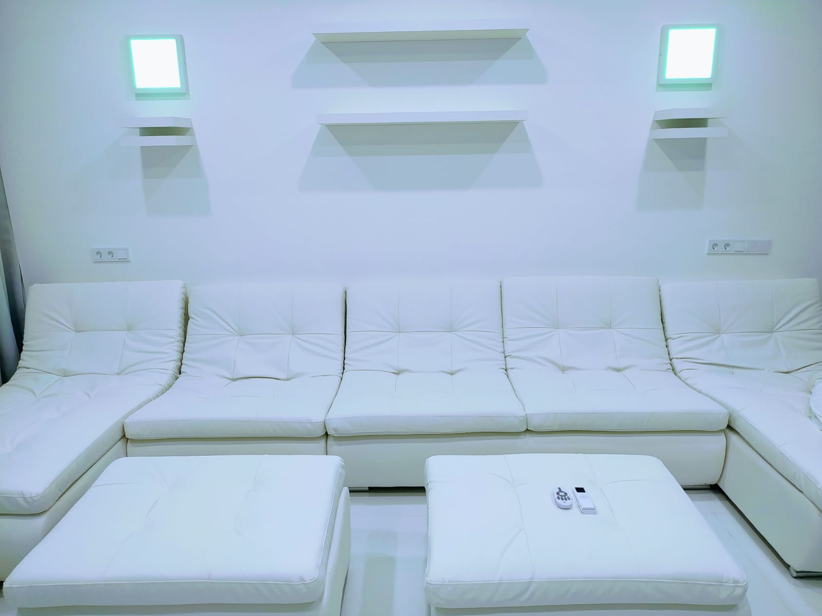 Белоснежные апартаменты, парящие над Петербургом