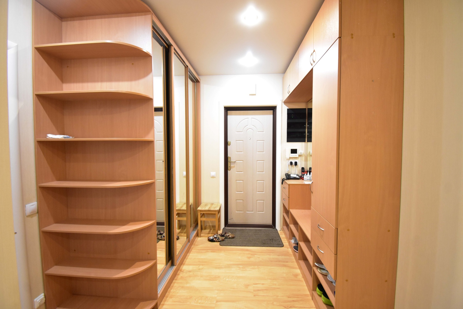 Отличная квартира для большой семьи!