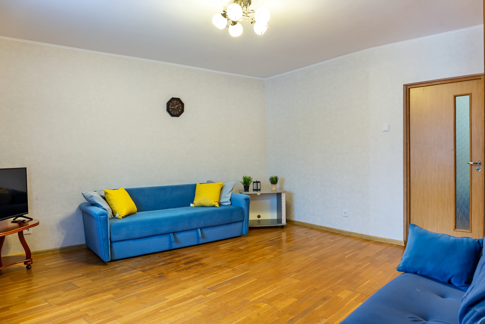 2-комнатная на Коломяжском 36/2