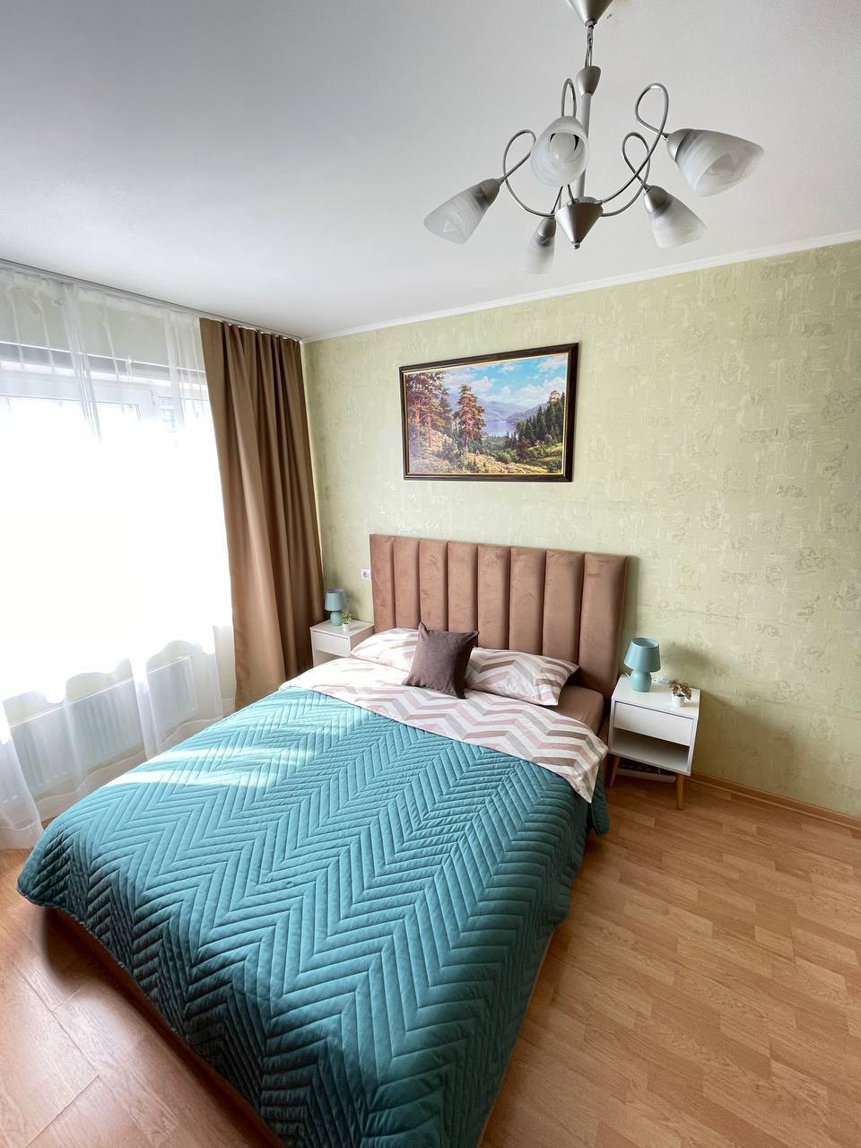 AMBER APARTMENTS: Санкт-Петербург, Ленинский проспект, 115к2 по цене от  2499 руб за сутки, артикул 3243848