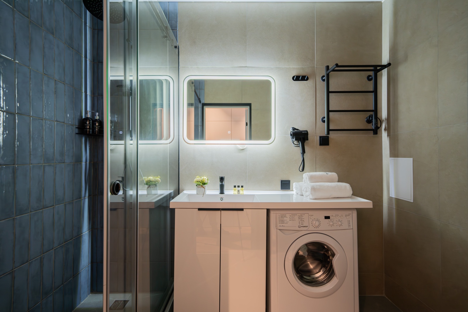 Inndays Apartments на Ладожской