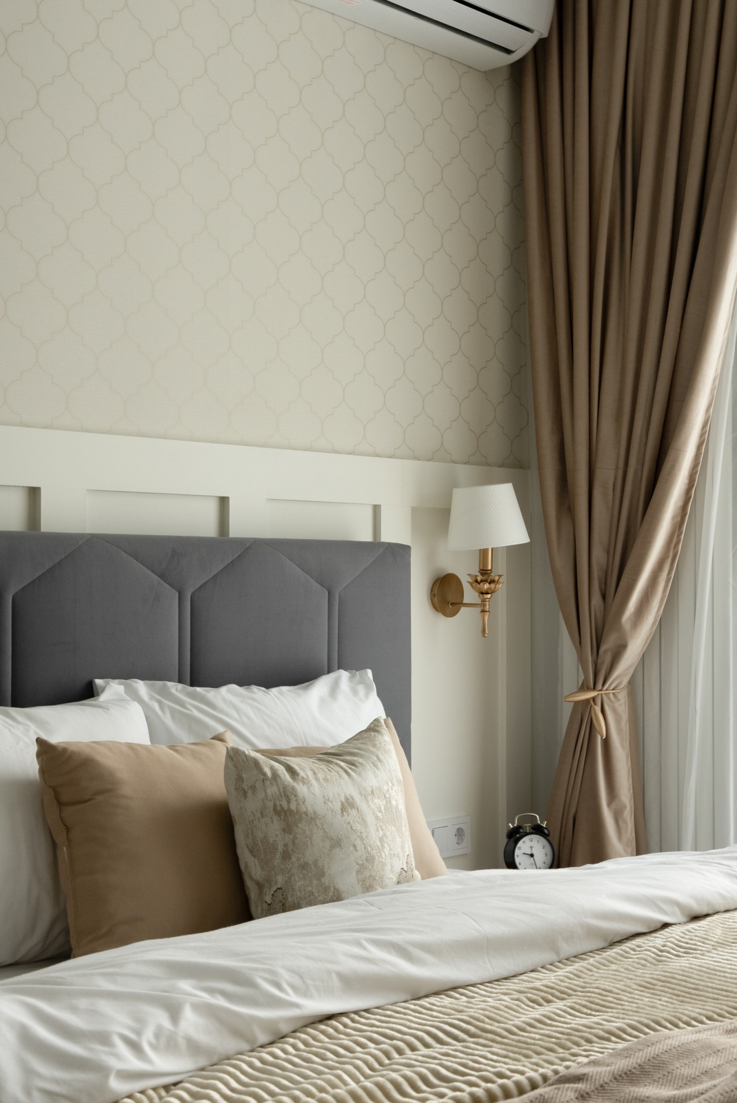 Большая трешка с парковкой