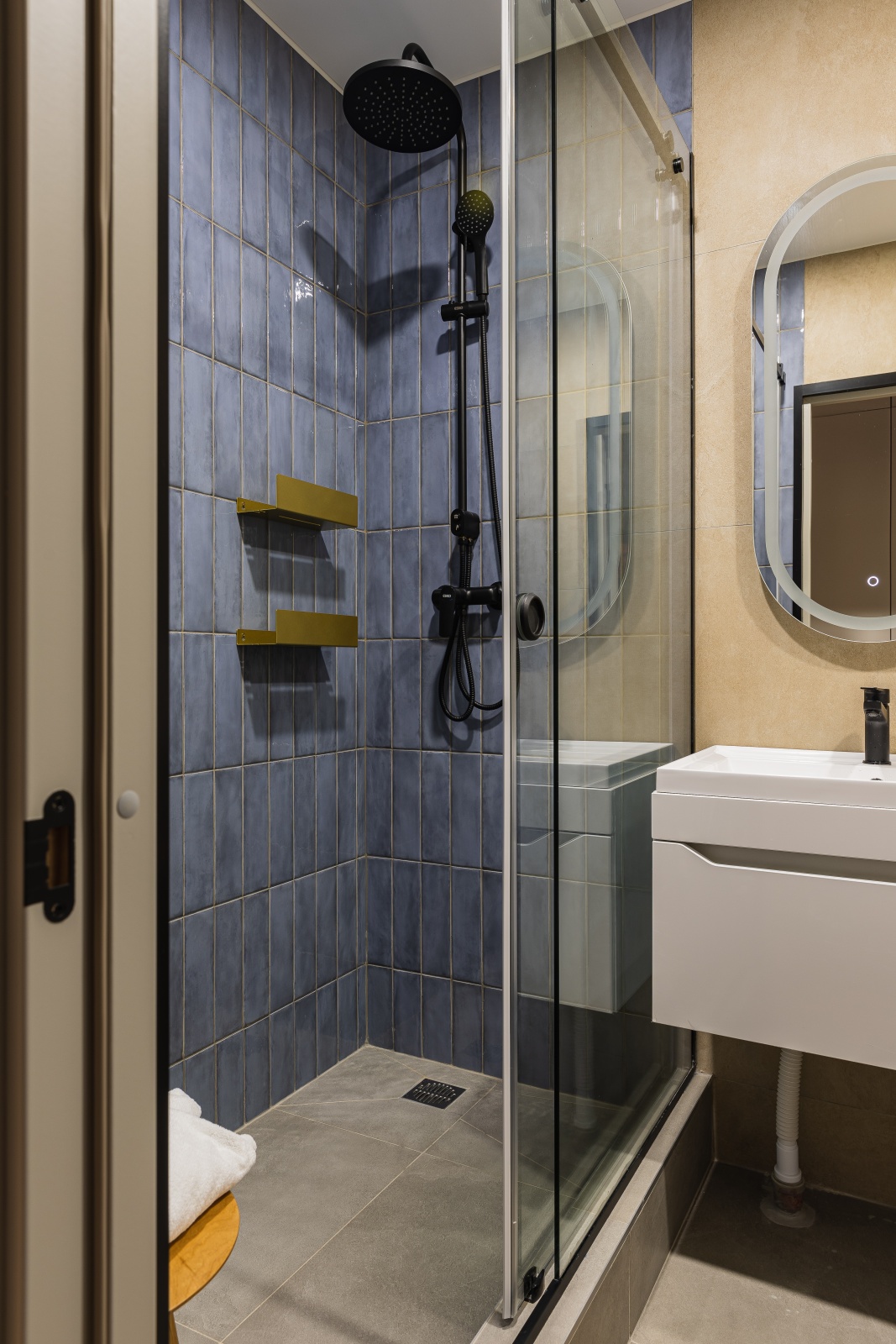 hth24 apartments «Ладожский Авенир»