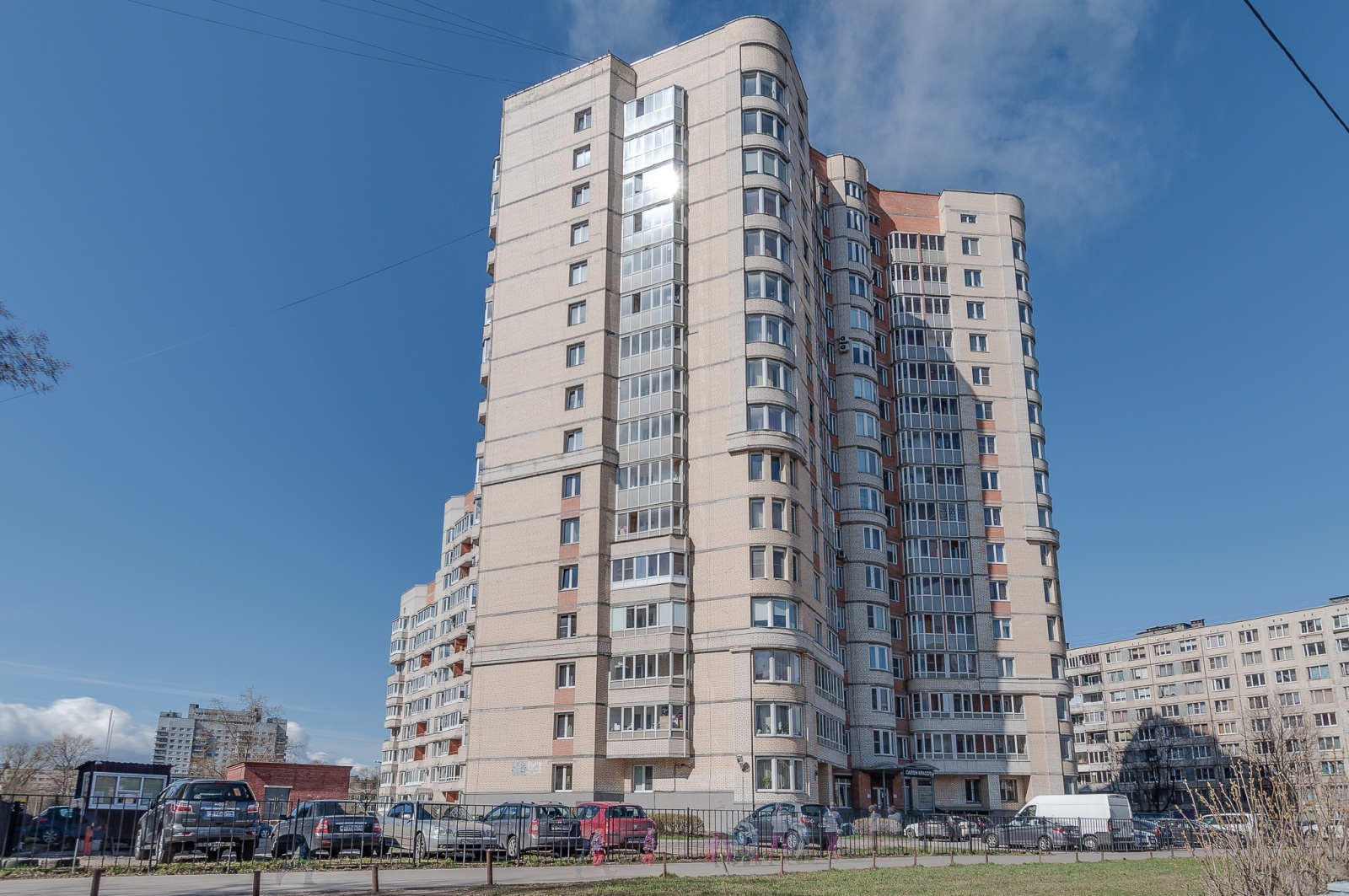 Однокомнатна квартира около НИИ Джанелидзе