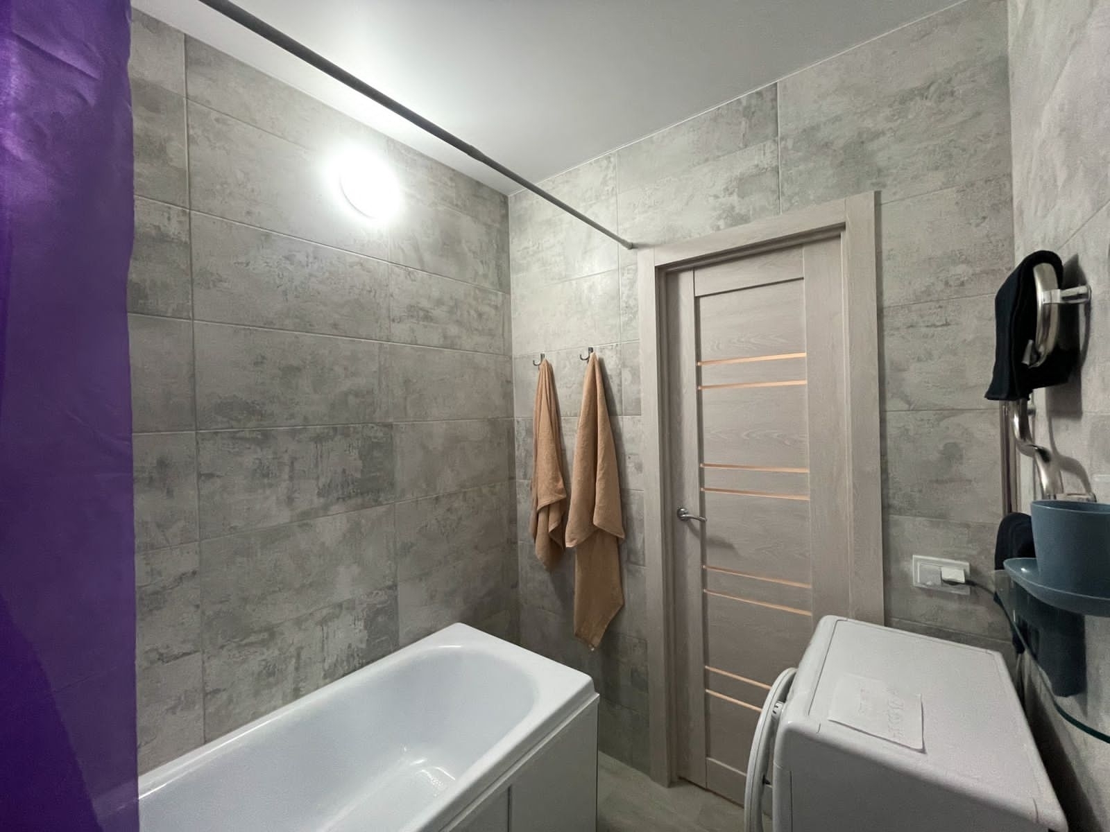 Пара суток на Авиаторов Балтики 25