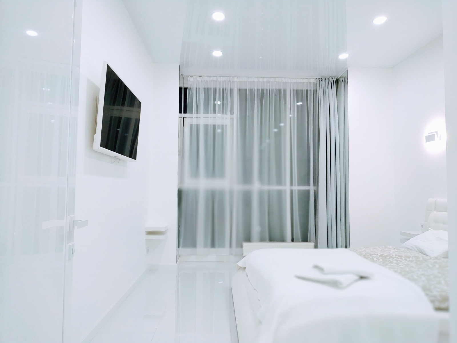 Белоснежные апартаменты, парящие над Петербургом