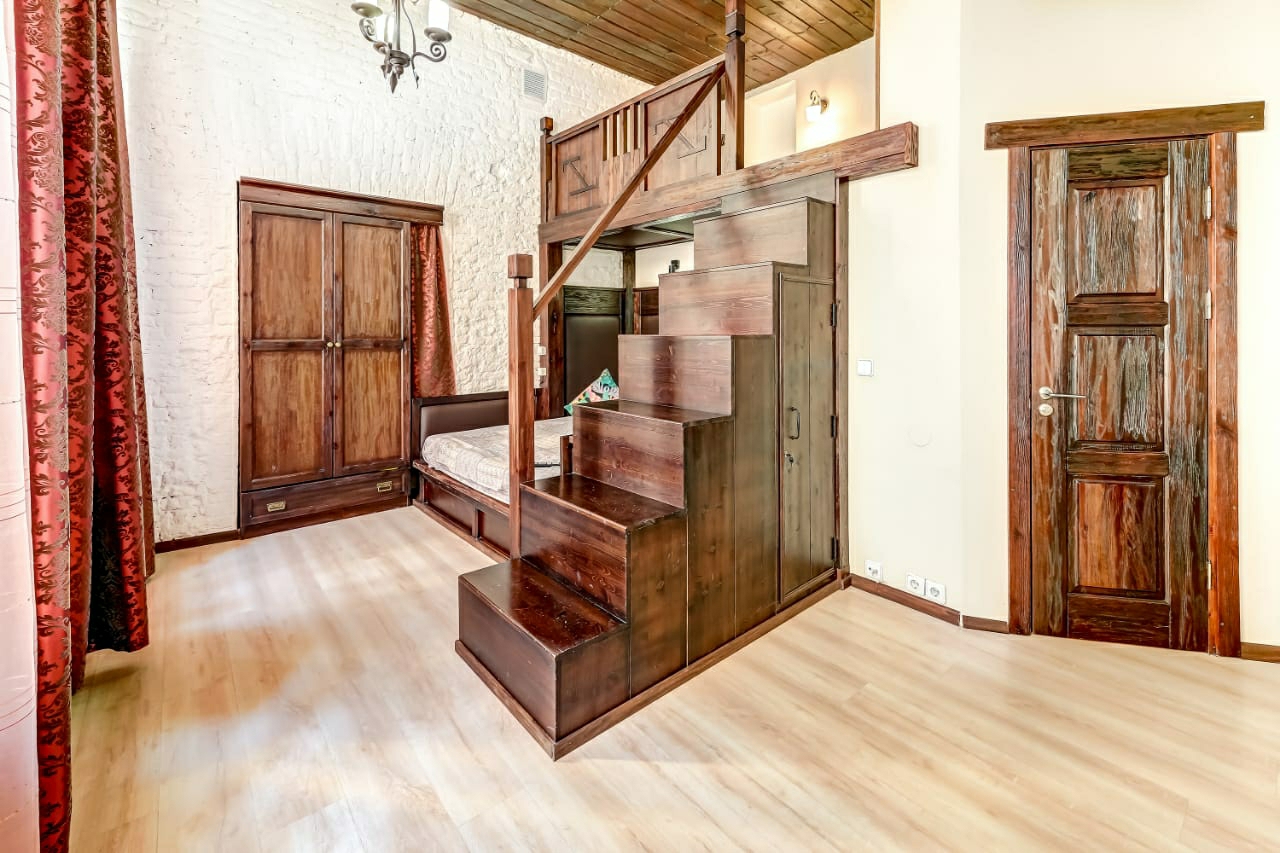 Двухуровневые апартаменты в самом центре