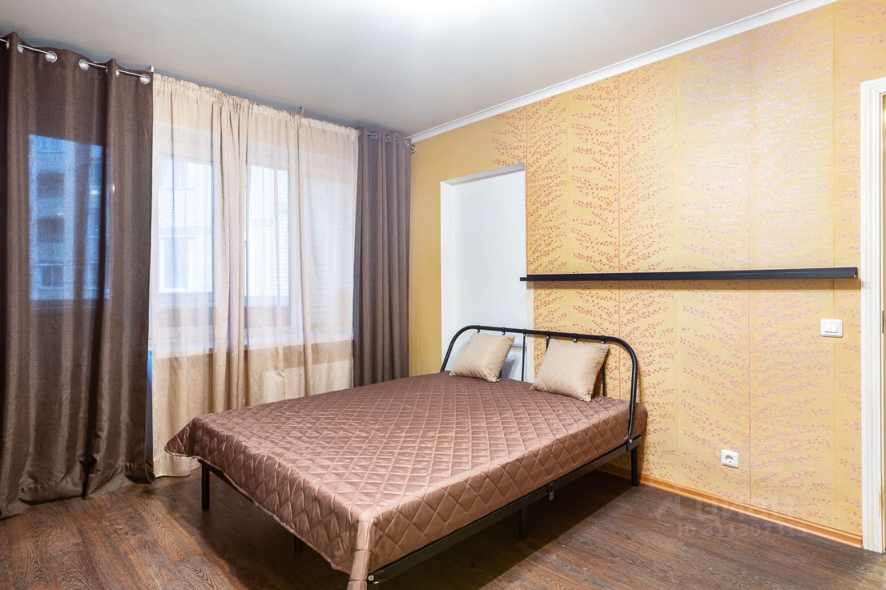 2-комнатная на Сизова 25