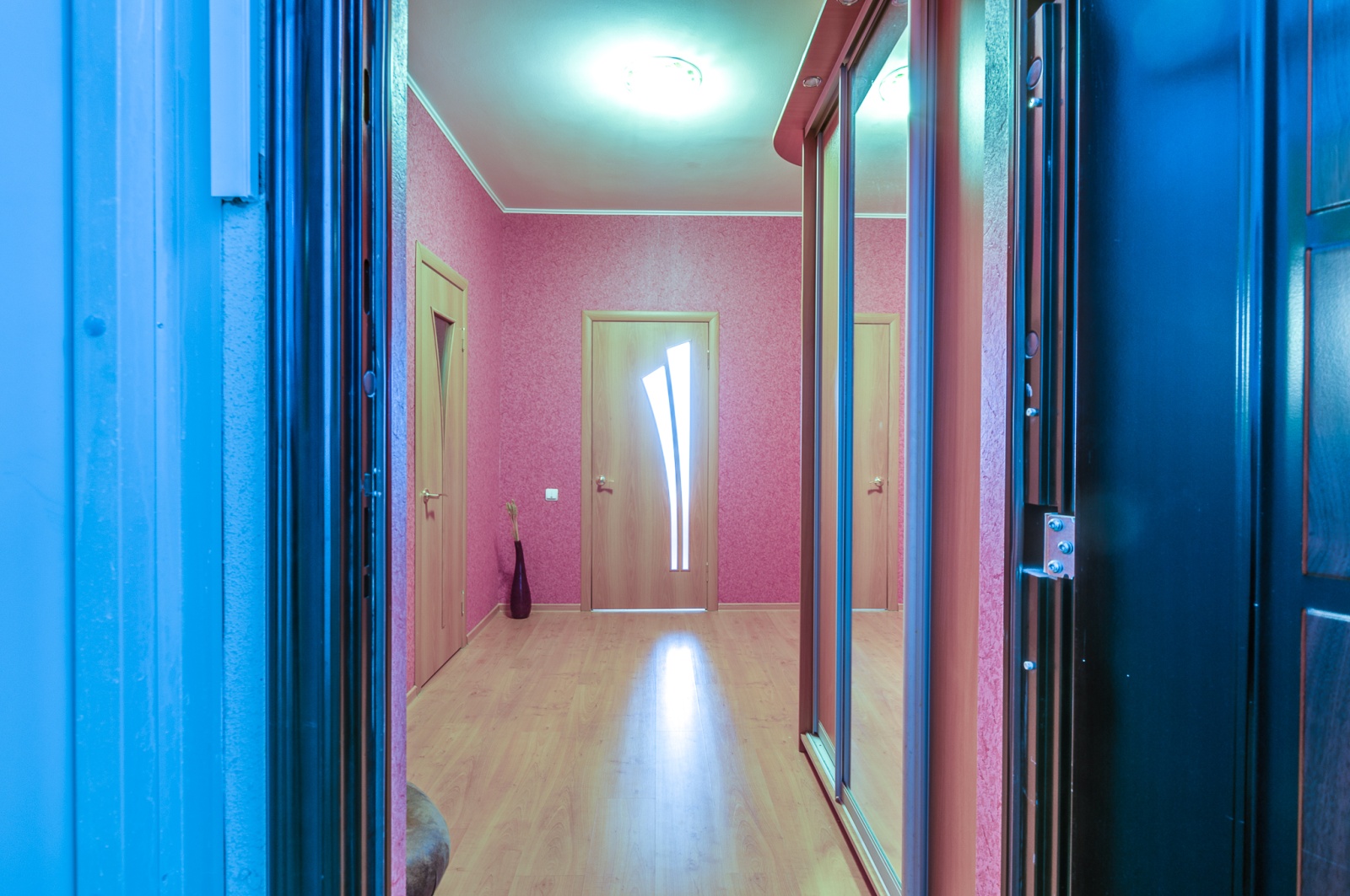 Однокомнатна квартира около НИИ Джанелидзе