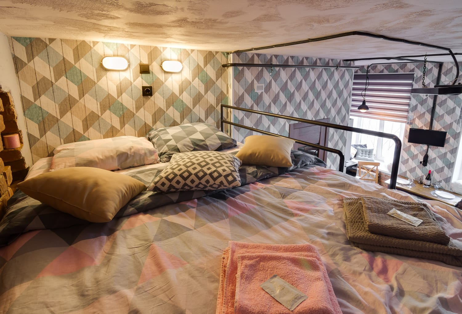 Студия в стиле Лофт двухуровневая