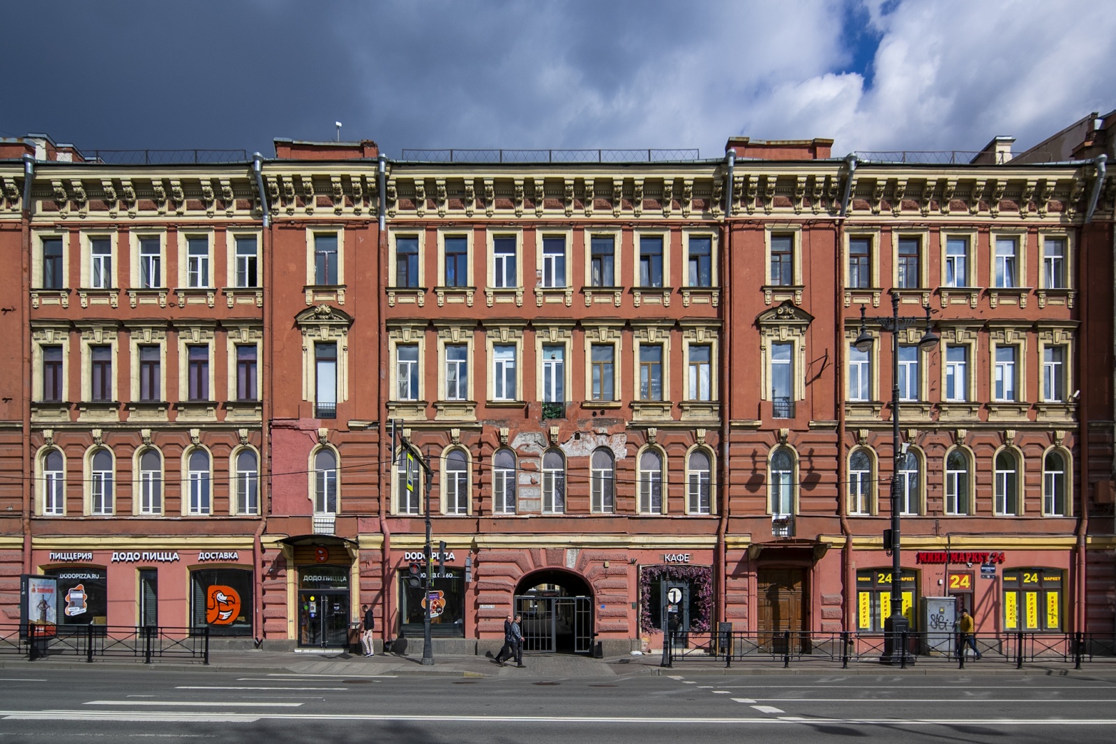 Студия у Фонтанки и метро