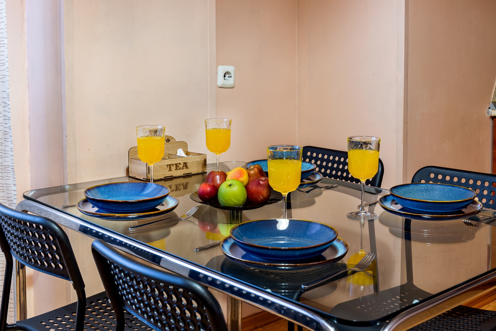 Однокомнатная около метро