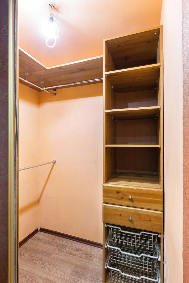 2-комнатная на Сизова 25