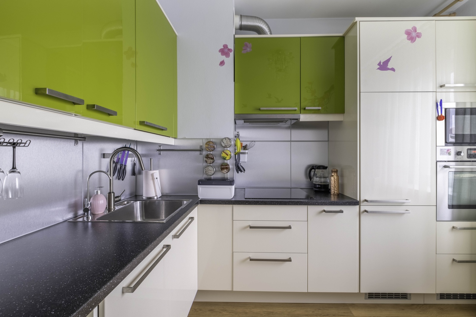 Ухоженная однокомнатная квартира у метро