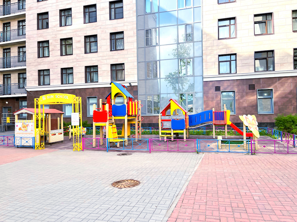 Савушкина 104 Апартаменты для 1-2 взрослых и 1-2 детей с видом на Елагин Остров