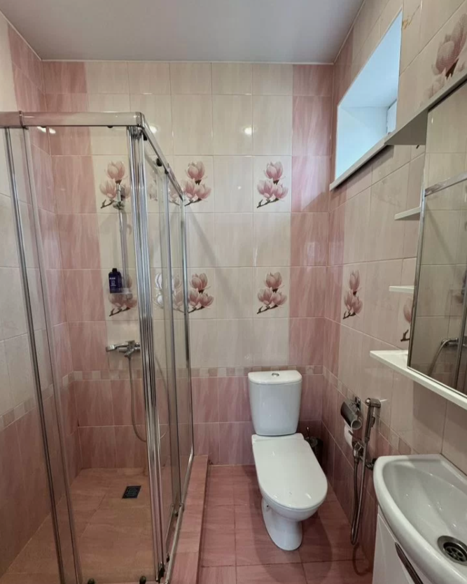 Аренда комфортабельного 5-к. дома, 307,7 м²
