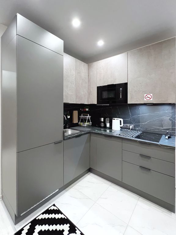 Отличная квартира в Адмиралтейском районе Санкт-Пeтербургa на берегу Обводного канала!