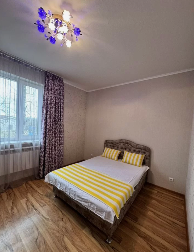 Аренда комфортабельного 5-к. дома, 400 м²